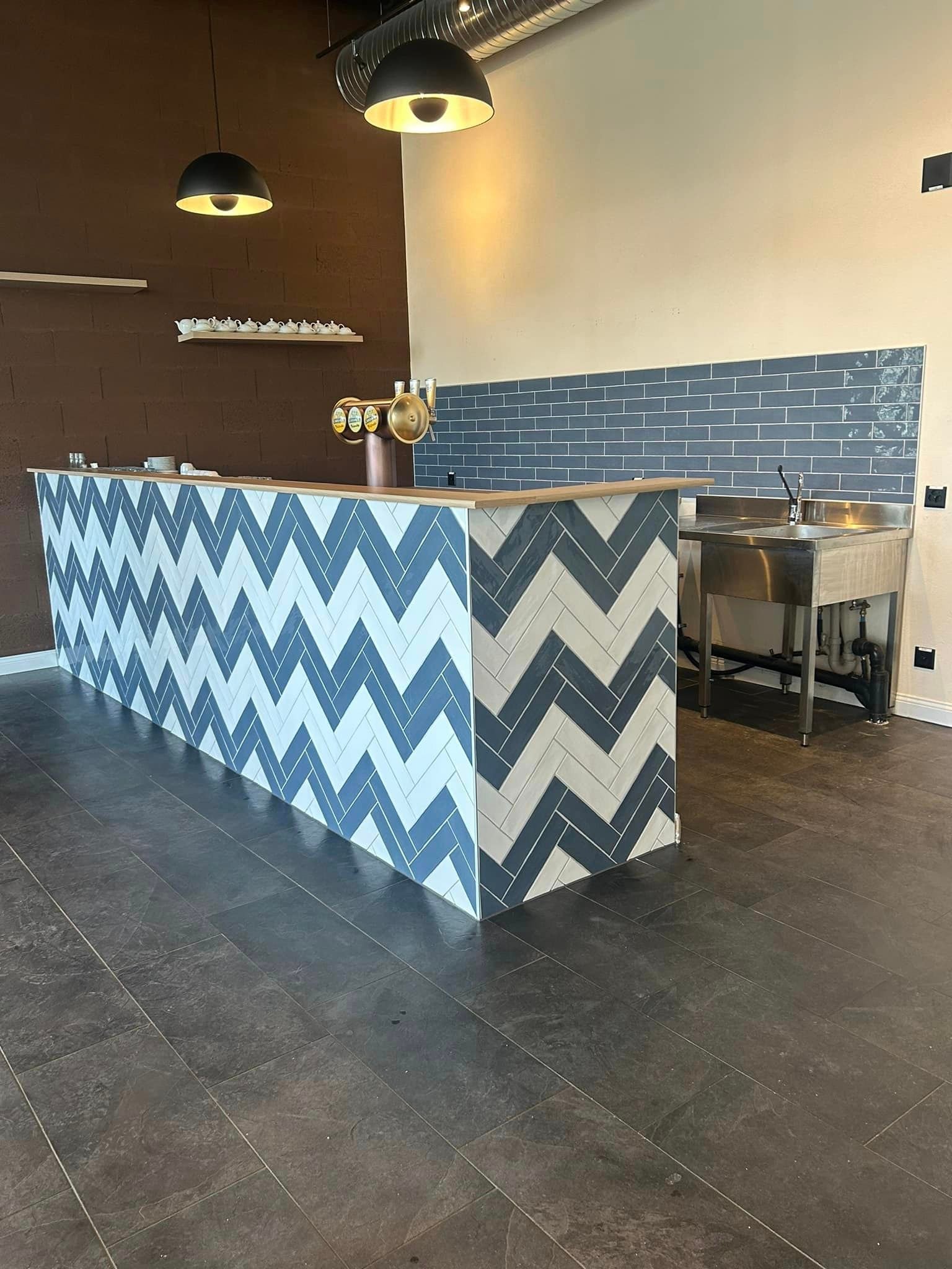 Carrelage dans un bar